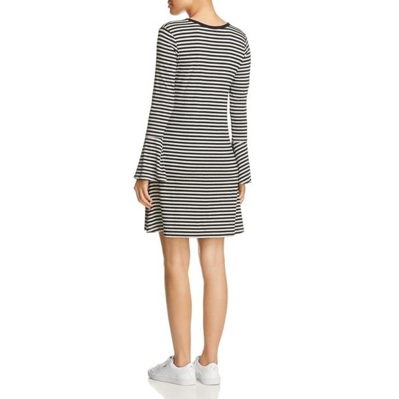 Robert Michaels Soft & Stretchy Striped V-Neck Bell-Sleeve Dress NWT - Picture 6 of 6